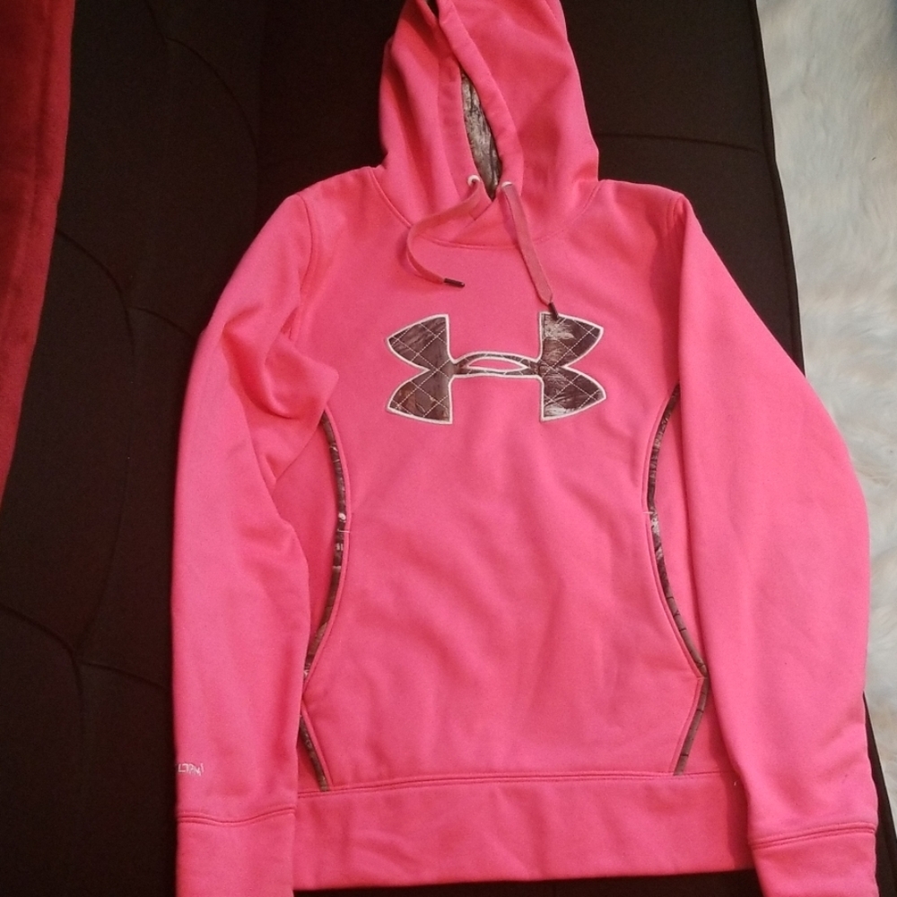 Under Armour Hoodie size small